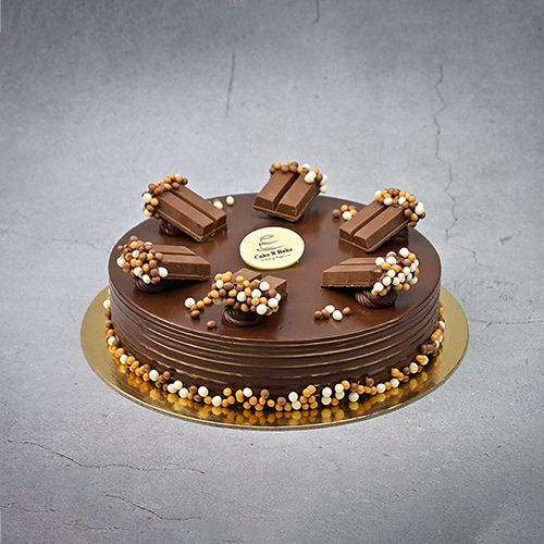 Chocolate Kitkat Cake 1 Kg 6 To 8 Portions